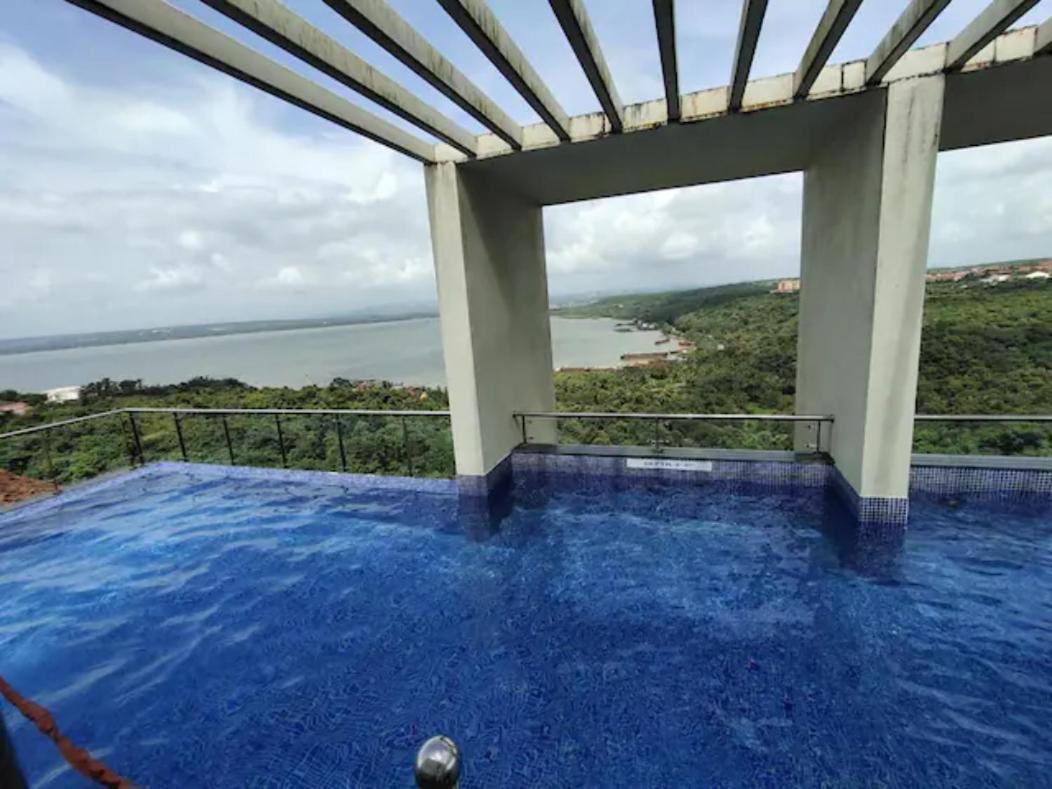 Tata Rio De Goa - Style Apt,6 Km From Airport Apartment